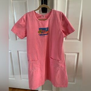 Pink Graphic T-Shirt Dress/Beach Cover with Pockets